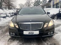 Second-hand Mercedes E200 Elegance 136 CP (100 kW) 2009 Negru Berlinǎ