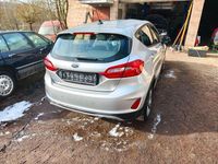 Gebraucht Ford Fiesta Active 86 PS (63 kW) 2018 Silber Kleinwagen