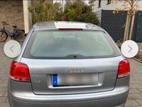 gebraucht Audi A3 8P 1.6 Attraction