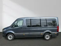 Gebraucht Mercedes Sprinter 190 PS (139 kW) 2023 Grau Van