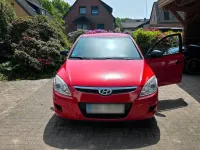 Usado Hyundai i30 Edition+ 109 CV (80 kW) 2008 Rojo Berlina