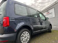 Gebraucht VW Caddy Trendline 102 PS (75 kW) 2018 Starlight blue metallic Van / Kleinbus