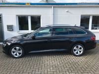 gebraucht Skoda Superb COMBI 2.0 TDI STYLE XENON NAVI DAB 1 HAND GARANTIE