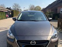 Gebraucht Mazda 2 Center-Line 105 PS (77 kW) 2016 Braun Limousine