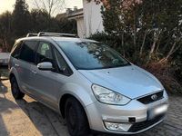 Gebraucht Ford Galaxy 131 PS (96 kW) 2007 Silber Van / Kleinbus
