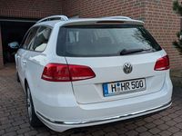 Gebraucht VW Passat R-line 160 PS (117 kW) 2016 Weiß Kombi