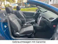 Gebraucht Peugeot 207 CC Sport 109 PS (80 kW) 2008 Lack blau montebello/metallic Cabrio