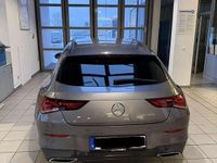 Gebraucht Mercedes CLA180 Shooting Brake Progressive 136 PS (100 kW) 2022 Grau Kombi