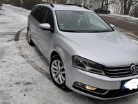Gebraucht VW Passat 103 PS (75 kW) 2012 Grau Kombi