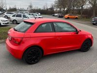 Gebraucht Audi A1 Design 89 PS (65 kW) 2011 Rot Kleinwagen