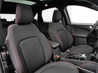 Neu Ford Kuga ST-Line 186 PS (136 kW) 2025 Schwarz SUV