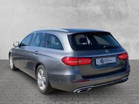 Gebraucht Mercedes E220 Avantgarde 194 PS (142 kW) 2017 Selenitgrau  metalliclack (metallic) Kombi
