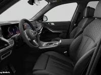Gebraucht BMW X7 M Sport 352 PS (258 kW) 2026 Schwarz SUV