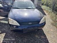 Gebraucht Ford Mondeo Ambiente 125 PS (91 kW) 2002 Kombi