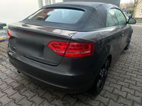 Gebraucht Audi A3 Cabriolet Design 105 PS (77 kW) 2010 Schwarz Cabrio