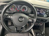 Gebraucht VW Polo Sound 75 PS (55 kW) 2017 Weiß Kleinwagen