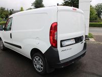 Gebraucht Fiat Doblò 95 PS (69 kW) 2018 Weiß Van / Kleinbus