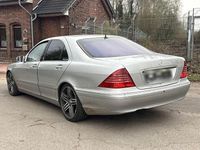 Usata Mercedes S320 224 CV (164 kW) 2001 Grigio Berlina