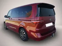 Neu VW Multivan Comfortline 150 PS (110 kW) 2026 Rot Van / Kleinbus