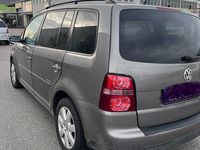 Gebraucht VW Touran 140 PS (102 kW) 2008 Grau Van / Kleinbus