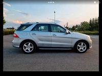 Gebraucht Mercedes ML350 258 PS (189 kW) 2012 Grau SUV