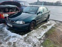 Gebraucht Toyota Avensis Terra 110 PS (80 kW) 2001 Limousine