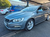 Gebraucht Volvo V60 Summum 150 PS (110 kW) 2017 Grau Kombi