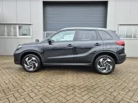 Neu Suzuki Vitara Comfort+ 110 PS (80 kW) 2026 Cosmic black pearl metallic SUV