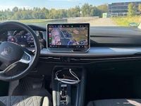 Gebraucht VW Golf VIII IQ Drive 116 PS (85 kW) 2025 Blau Kombi