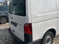 Gebraucht VW Transporter 102 PS (75 kW) 2019 Candyweiß Van