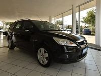 Second-hand Ford Focus Style 110 CP (80 kW) 2009 Negru Break