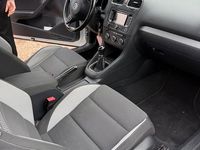 Gebraucht VW Golf Cabriolet Life 105 PS (77 kW) 2014 Weiß Cabrio