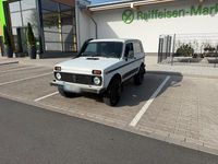 Gebraucht Lada niva 83 PS (61 kW) 2009 Weiß SUV