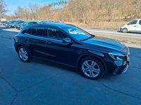 Gebraucht Mercedes GLA200 136 PS (100 kW) 2017 Schwarz SUV