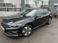 Używany VW Passat GTE 156 KM (114 kW) 2022 Czarny Kombi
