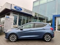 Gebraucht Ford Fiesta Titanium 101 PS (74 kW) 2024 Chromablau metallic Kleinwagen