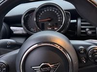 Gebraucht Mini Cooper 136 PS (100 kW) 2019 Schwarz Kleinwagen