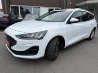 Używany Ford Focus Titanium 116 KM (85 kW) 2023 Biały Sedan/Limuzyna