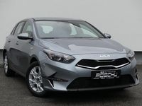 Neu Kia Ceed Comfort 140 PS (102 kW) 2026 Silber Kleinwagen