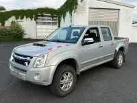 Gebraucht Isuzu D-Max 163 PS (119 kW) 2011 Silber Pickup
