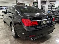 Gebraucht BMW 730 245 PS (180 kW) 2012 Saphirschwarz Limousine
