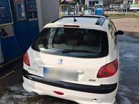 Gebraucht Peugeot 206 88 PS (64 kW) 2005 Weiß Kleinwagen