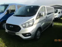 Gebraucht Ford Transit Custom 105 PS (77 kW) 2018 Silber Kombi