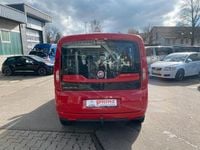 Gebraucht Fiat Doblò 95 PS (69 kW) 2019 Rot Van / Kleinbus