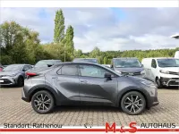 Gebraucht Toyota C-HR Team 197 PS (144 kW) 2024 Grau SUV