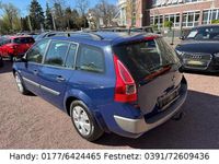 Gebraucht Renault Mégane III 111 PS (81 kW) 2009 Blau Limousine