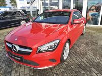 Gebraucht Mercedes CLA180 Urban 122 PS (89 kW) 2017 Rot Limousine