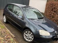 Gebraucht VW Golf V 105 PS (77 kW) 2004 Blau Kleinwagen