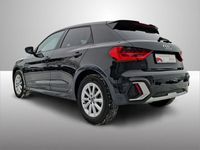 Gebraucht Audi A1 Basis 110 PS (80 kW) 2023 Mythosschwarz metallic SUV