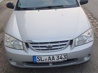 Gebraucht Kia Cerato EX 105 PS (77 kW) 2005 Limousine
